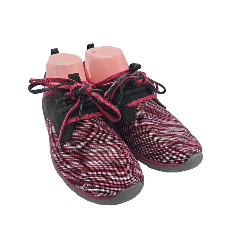 Cushe Shakra Red Woven Low Top Lace Up Sports Walking Sneakers Womans Size 7